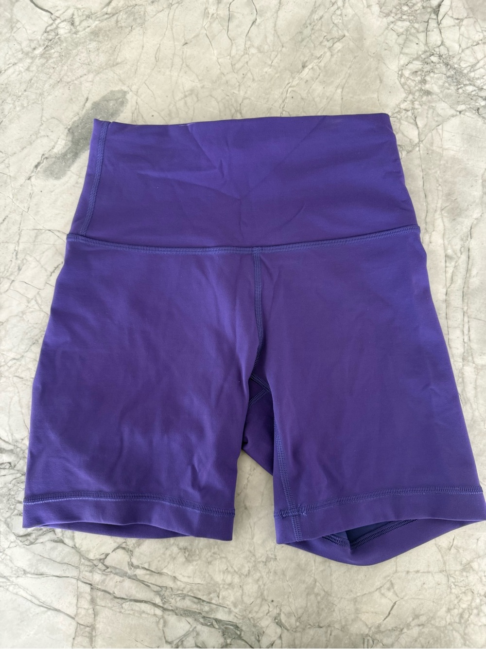 lululemon athletica High-Rise Solid Purple Bike Shorts 6 inch size 4